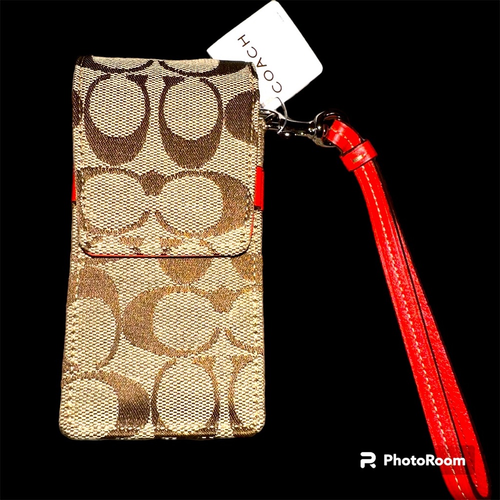 NWT COACH mini wristlet beige/vermillion